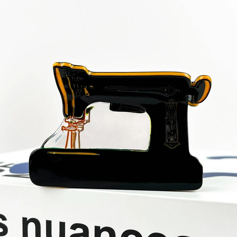 TheDivaSoap - Sewing Machine Acetate Claw Clip, Souvenir Hair Clip