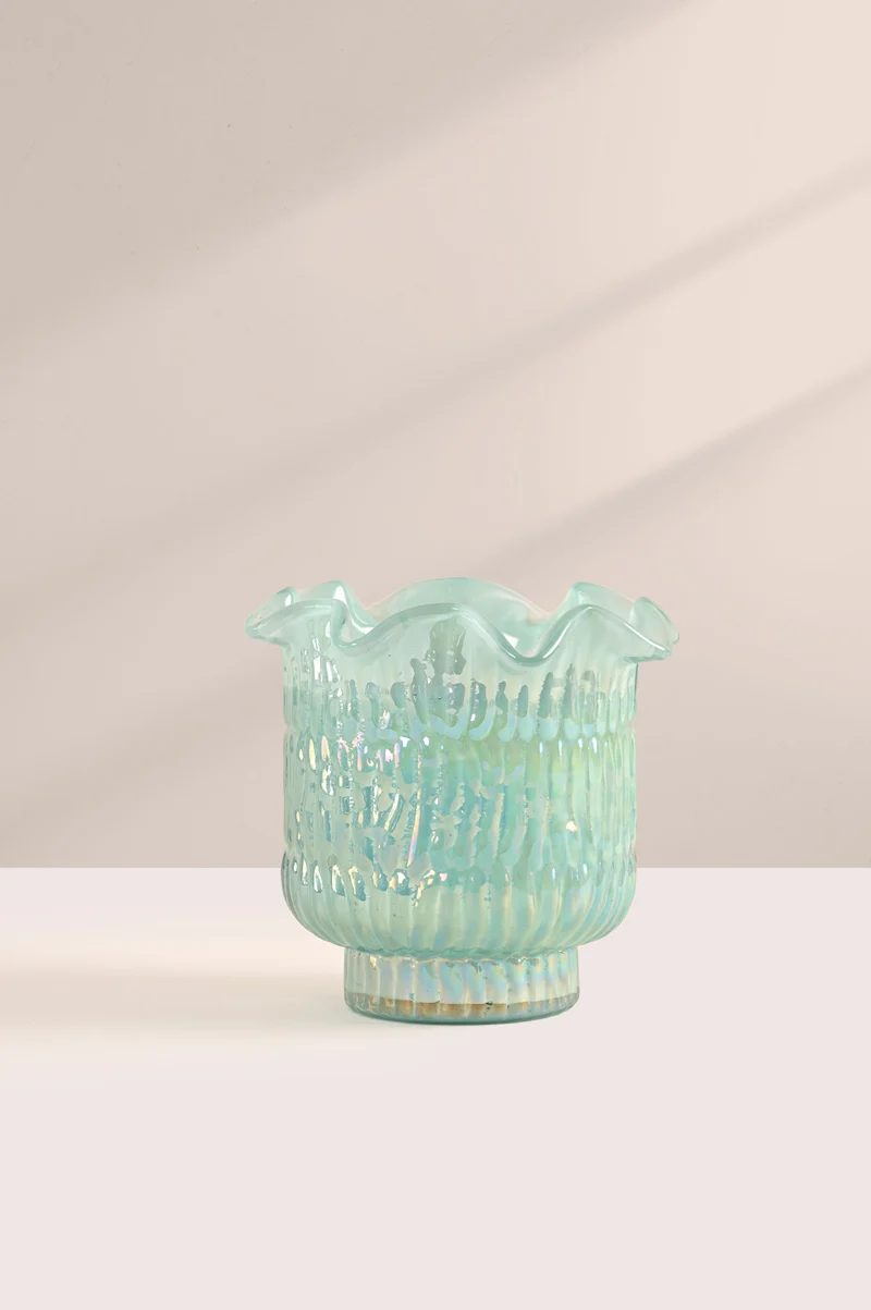Flower Cut Votive Candle · Blue