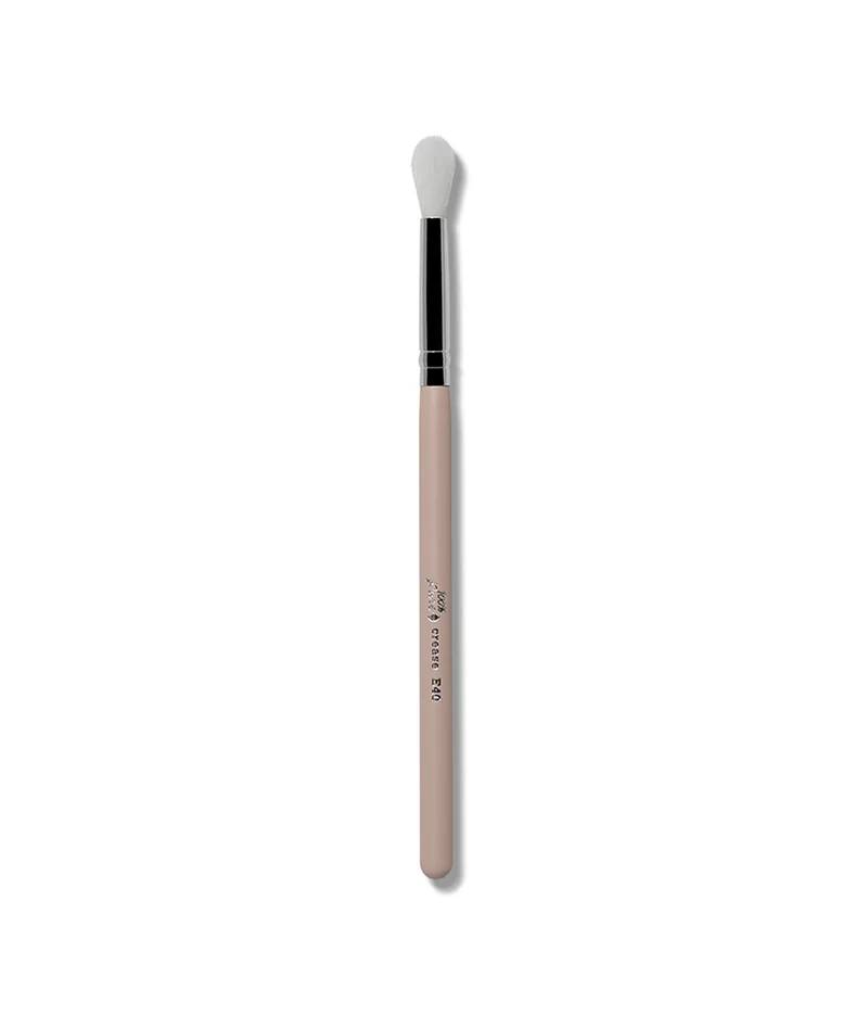 E40 Crease Brush