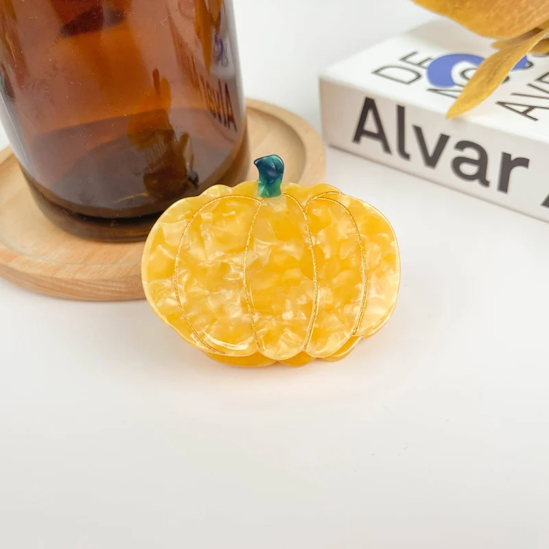 TheDivaSoap - Pumpkin Hair Clip, Vegetable Claw Clip