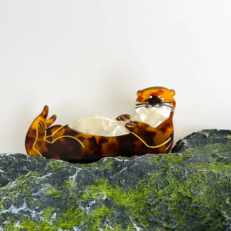 TheDivaSoap - Otter Hair Claw,Ocean Series Hair Clip