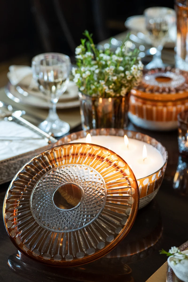 Royal · Bowl Candle · Amber · White Amber & Tonka