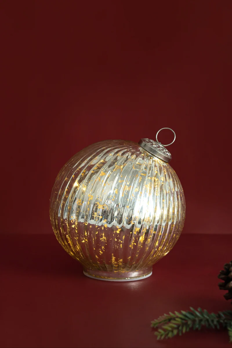 Winter Sphere Led Globe · Silver