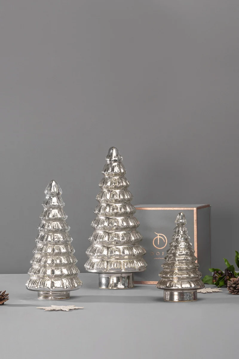 Led Fitted Glass Christmas Tree · Silver