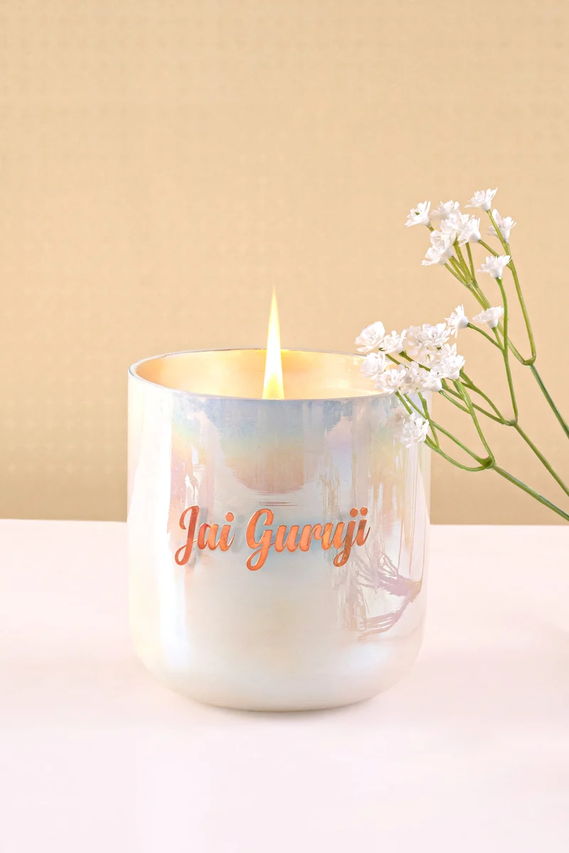 Jai Guruji U-Glass Candle · White