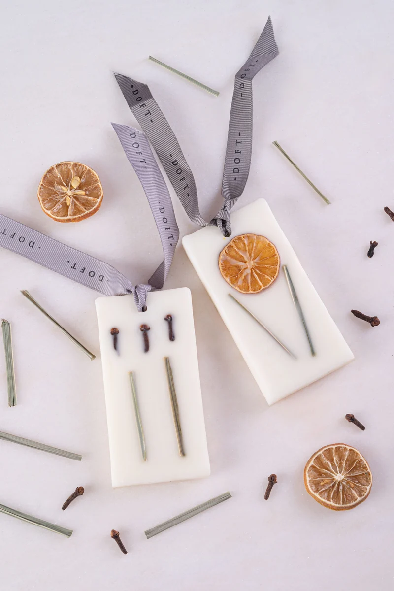 Lemon Grass & Clove Wax Tablet · Gift Set 2