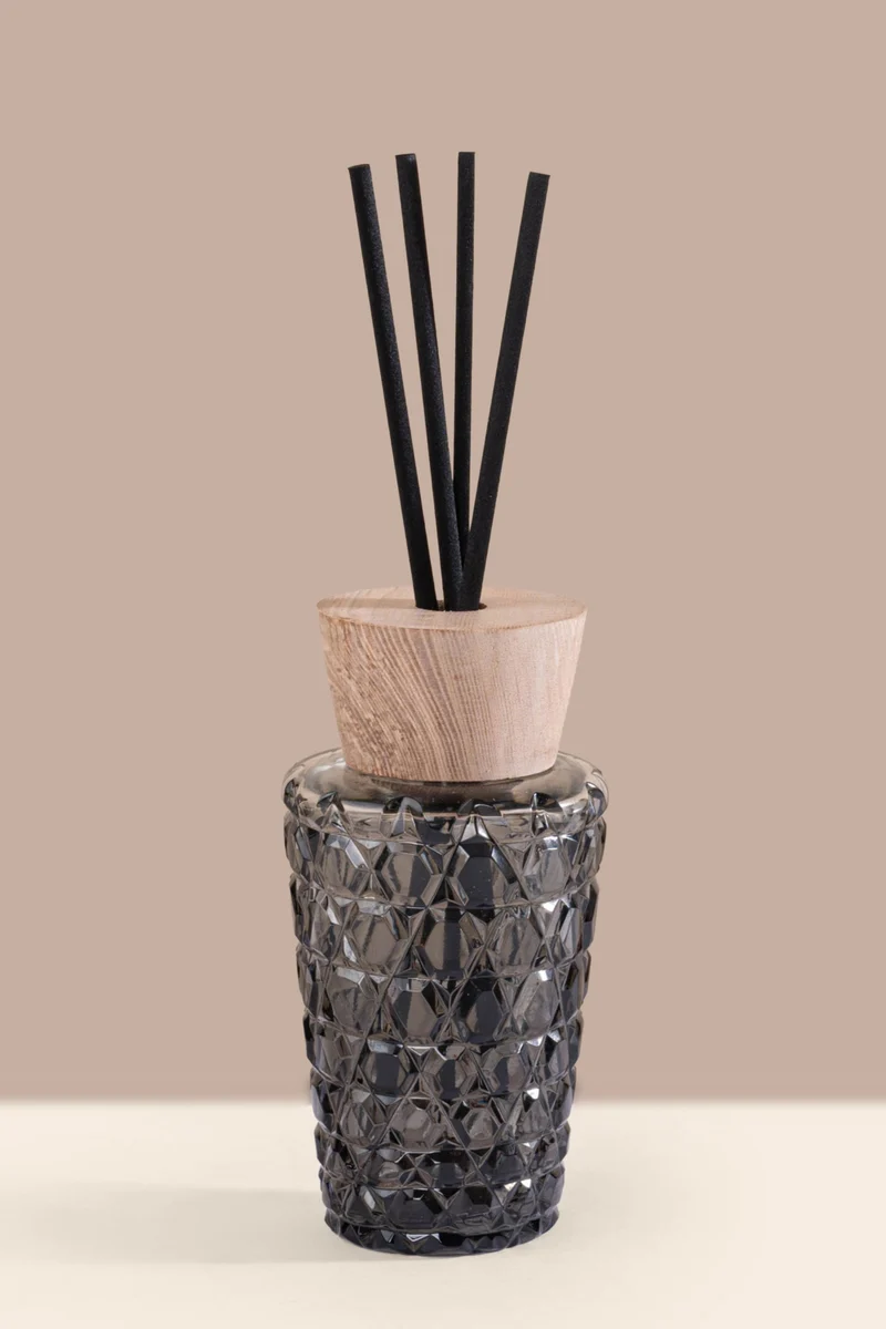 Royal Ombré Reed Diffuser · Smoke