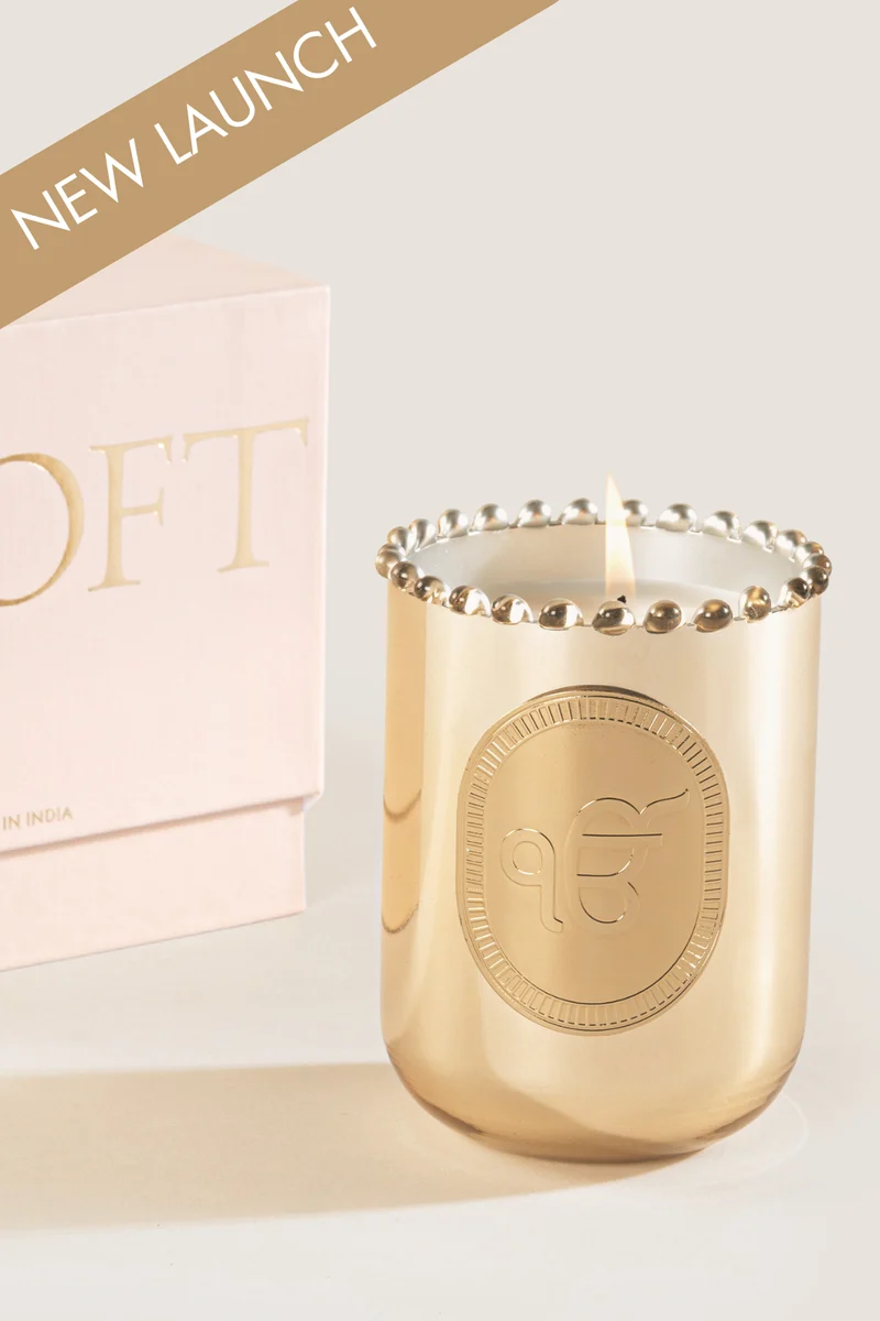 Inaara Ek Onkar U-Glass Candle · Gold