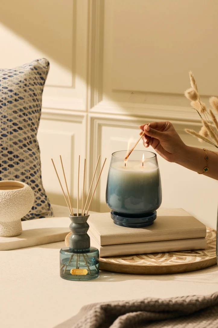 Cosmic Lid Jar Candle (M) & Diffuser · Dusk